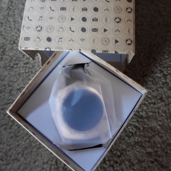 Bluetooth GSM Smart Watch - Picture 2 of 8